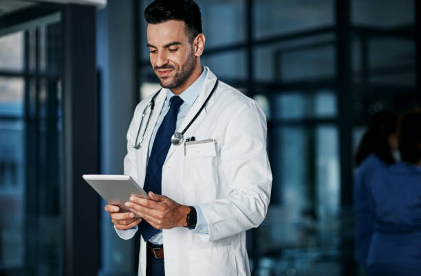 istock Book an online consult with the medical field's best 1063593076