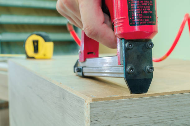 istock Red sroiteny pneumatic stapler 1063600866
