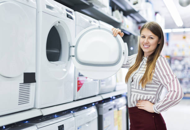 istock seller showing washing machine 1063659646