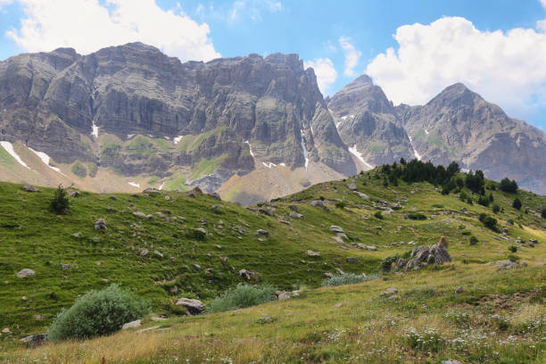 istock Partacua range in Valley of Tena in Pyrenees, Spain. 1063670794