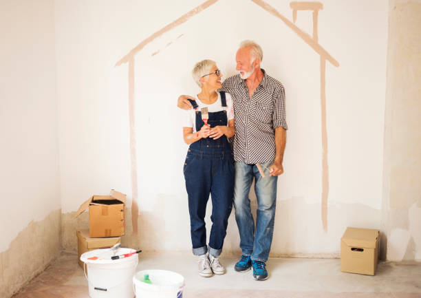 istock Couple remodeling their home 1063735542