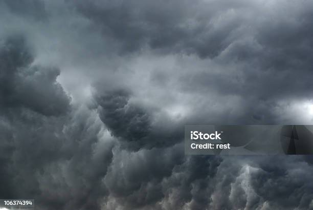 Буря — стоковые фотографии и другие картинки Без людей - Без людей, Буря, Выразительное небо