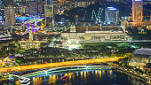blick-auf-die-skyline-von-singapur-innenstadt-cbd.jpg?b=1&s=170x170&k=20&c=bFMej1sqFbwlaQylqVBuIoIqOpTlAkqg3_T3QHnSmpY=
