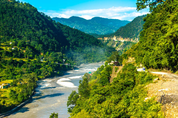 sharda river in jauljibi - india nepal border, uttarakhand - garhwal imagens e fotografias de stock