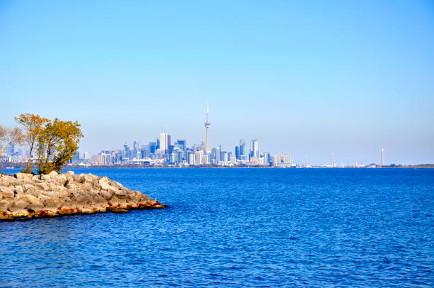 istock Skyline of Toronto 1063828568