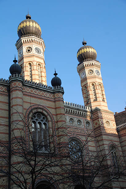 istock Synagogue in  Ferencvaros 106383525