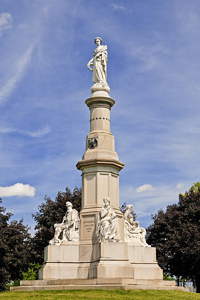 istock Soldier's National Monument at Gettysburg 106383785