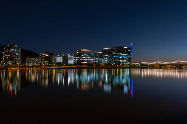 istock Blue Hour - Tempe Town Lake 1063852198