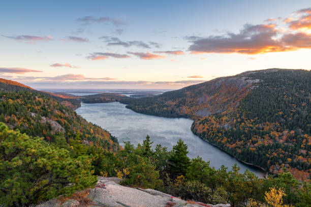 istock Jordan Lake at Acadia NP in the Fall 1063861438