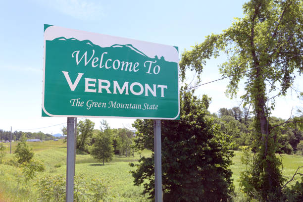 welcome to vermont - vermont imagens e fotografias de stock