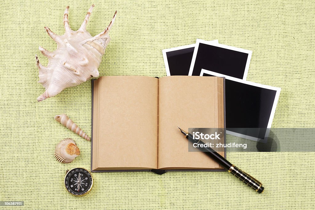 Libro e penna, foto, esterno - Foto stock royalty-free di Blocco per appunti