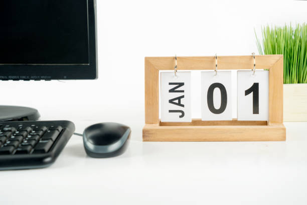istock Simple desk calendar for 2019 on office desk 1063945162