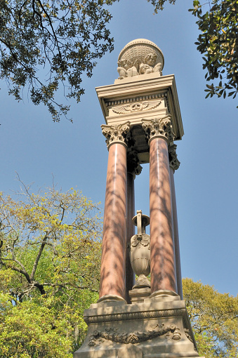 The William Washington Gordon Memorial in Wright Square in Savannah, Georgia. Nikon D300 (RAW)