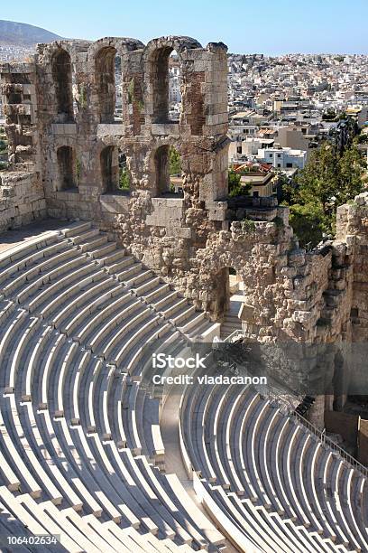 Acrópolis Teatro - Fotografias de stock e mais imagens de Atenas - Grécia - Atenas - Grécia, Estádio, Acrópole - Atenas