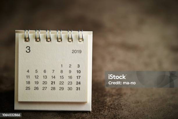 Calendario 2019 Foto de stock y más banco de imágenes de Calendario - Calendario, 2019, Marzo