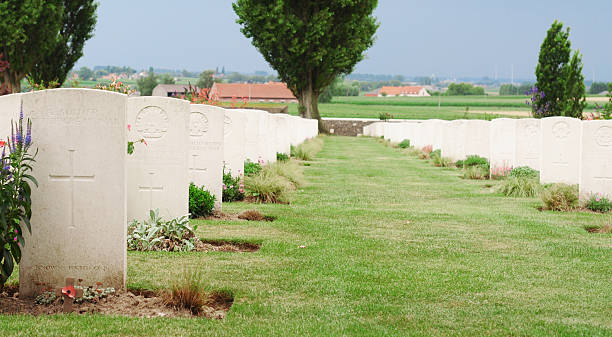 istock Graves of unknown soldiers, Tyne Cot, Flanders 106404337