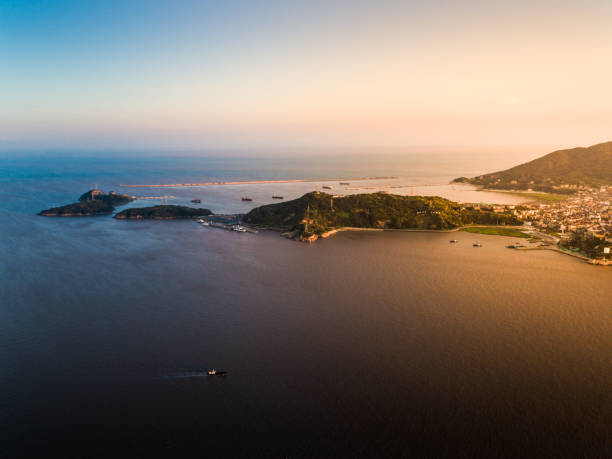 istock Shanghai, Xiaoyangshan, Donghai, sunrise 1064049346