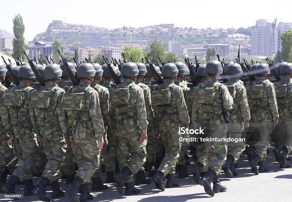 Soldados em Desfile das forças armadas - Royalty-free Adulto Foto de stock