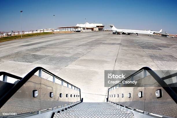 Foto de Escada De Avião e mais fotos de stock de Avião - Avião, Avião comercial, Azul