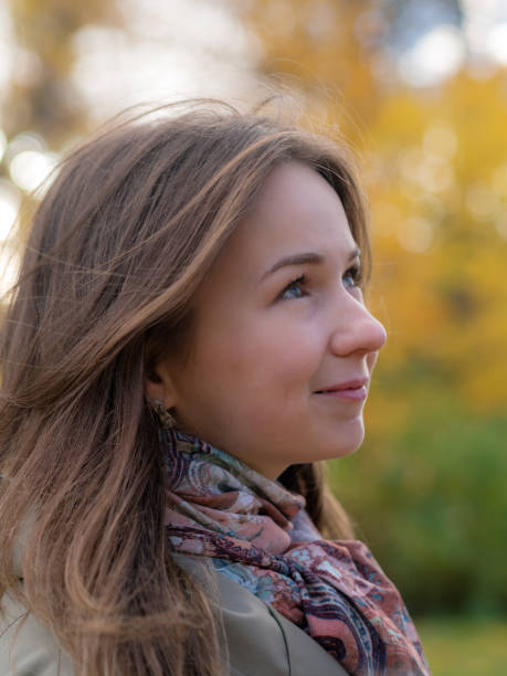 istock girl in autumn close up 1064112600