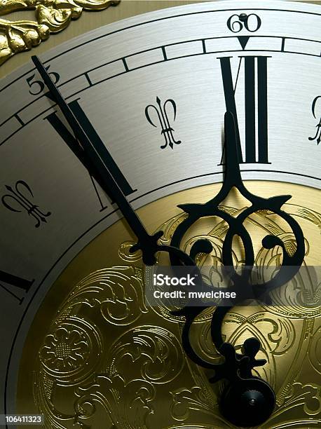 Photo libre de droit de Vor Zwölf Fünf banque d'images et plus d'images libres de droit de Aiguille de montre - Aiguille de montre, Cadran d'horloge, Douzaine