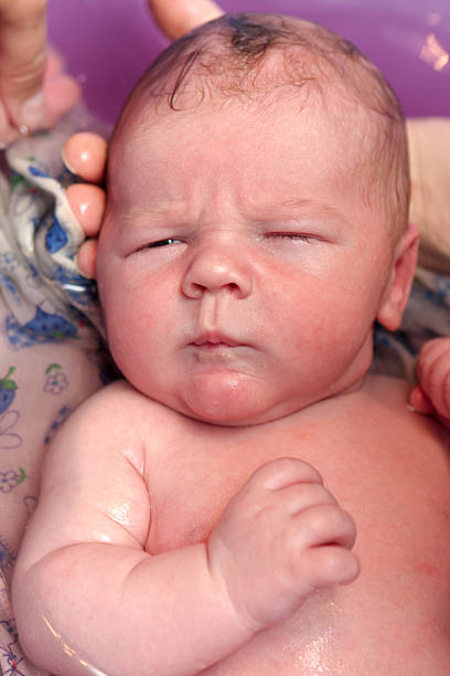istock Baby in bathtub 106412404