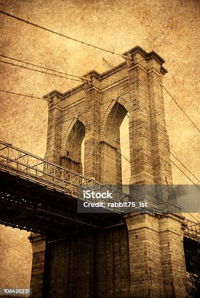 Ponte Di Brooklyn A New York City - Fotografie stock e altre immagini di Ambientazione esterna - Ambientazione esterna, Ambientazione tranquilla, Antico - Condizione