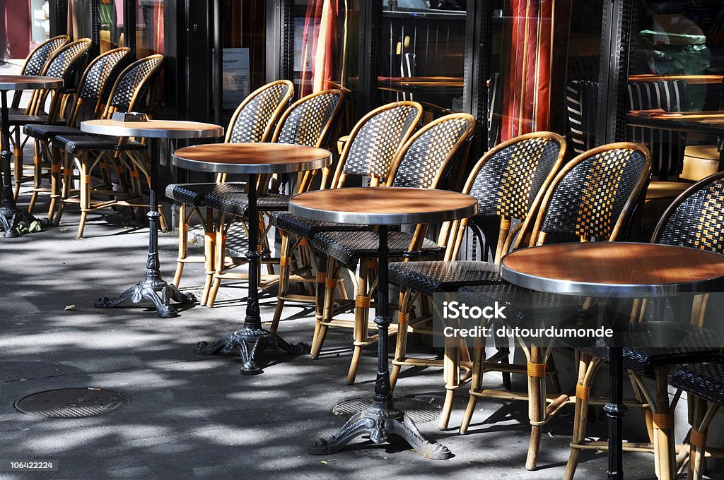 Кафе-терраса - Стоковые фото Париж - Франция роялти-фри