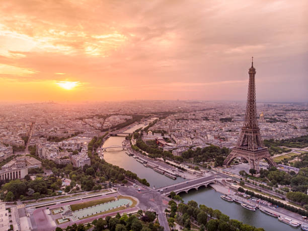 istock Eiffel Tower in Paris at the sunrise 1064251132