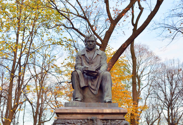 istock Monument to Ivan Krylov in the Summer Garden. 1064291990