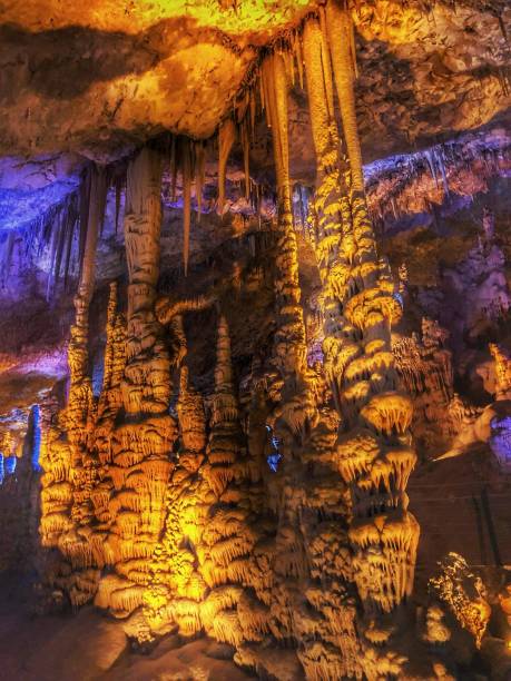istock Caves and Geology 1064309858
