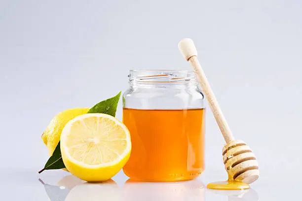 honey and lemon, traditional medicine