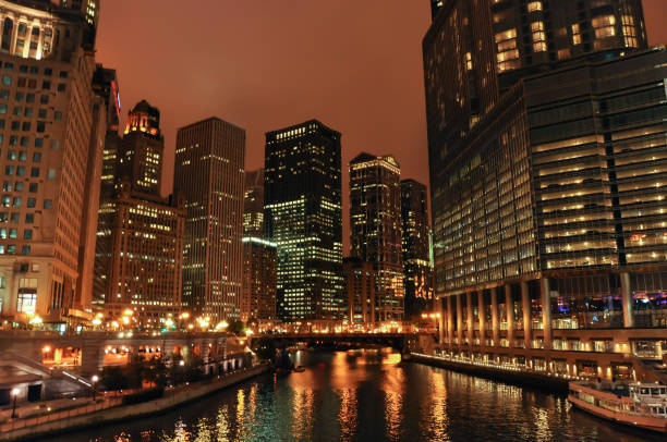istock Night view of Chicago 1064439926