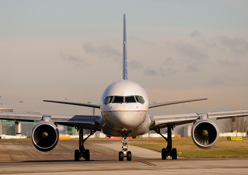 Head on with a Boeing 757-200 about to line up on the runway. 