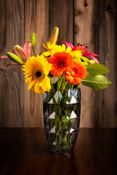 istock Bouquet of spring flowers 1064586066