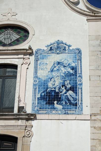 istock Journey to Portugal 1064626604