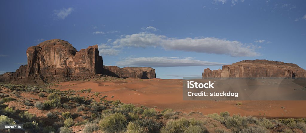 The Red Deserto de Monument Valley, Arizona - Royalty-free Amanhecer Foto de stock