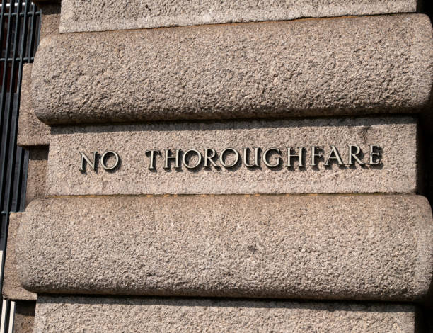 istock 'No thoroughfare' - sign on a gatepost in London 1064689252