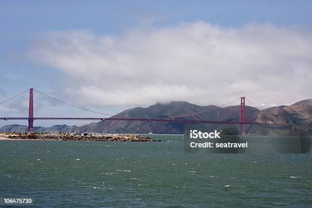 Photo libre de droit de Golden Gate Bridge Et Du Promontoire De Marin banque d'images et plus d'images libres de droit de Baie - Eau - Baie - Eau, Baie de San Francisco, Californie