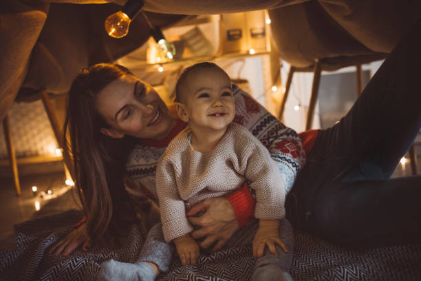 istock Love Christmas in blanket tent 1064764394