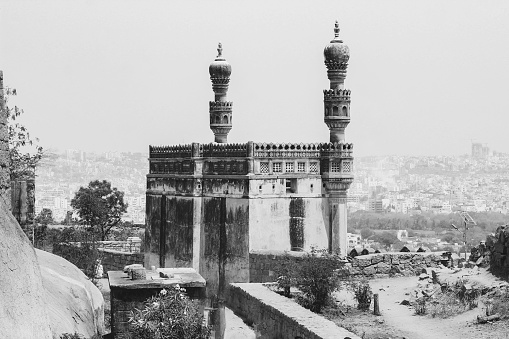 This picture gives a different perspective to Golconda fort.