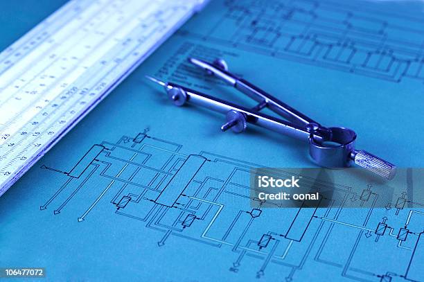 Foto de Projeto Sketchs E Ferramentas De Desenho e mais fotos de stock de Manufatura auxiliada por computador - Manufatura auxiliada por computador, Compasso, Construindo