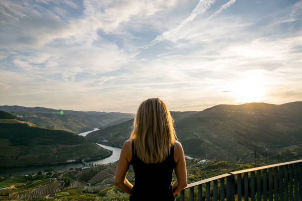 woman looking at douro valley. - portugal turismo imagens e fotografias de stock
