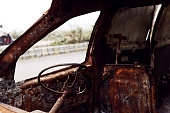 auto-lenkung-verbrannt-auto.jpg?b=1&s=17