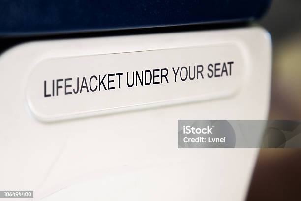 Lifejacket Señal Foto de stock y más banco de imágenes de Asiento - Asiento, Avión, Avión de pasajeros