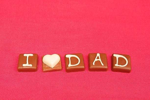 j'adore mon père chocolats - candy heart candy i love you heart shape photos et images de collection