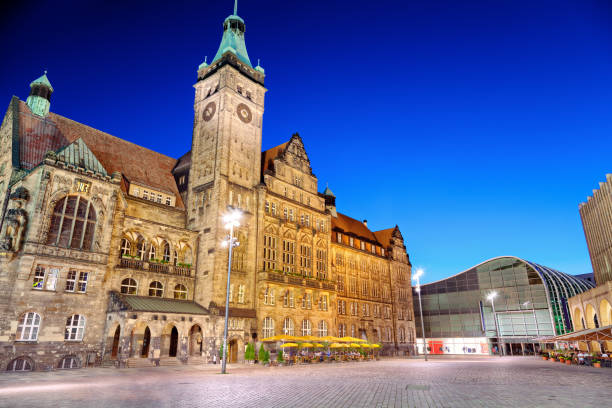 istock Chemnitz city hall market 1064994086