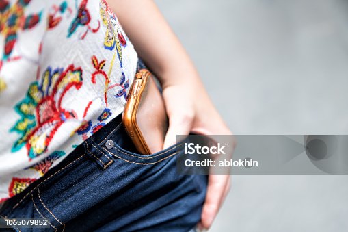 930+ Woman With Smallest Waist Stock Photos, Pictures & Royalty-Free Images  - iStock