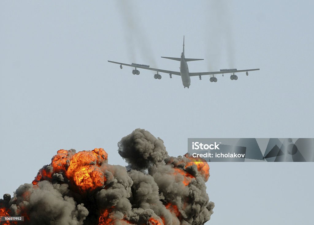 Lourd bomber en mission - Photo de Bombardier - Avion militaire libre de droits