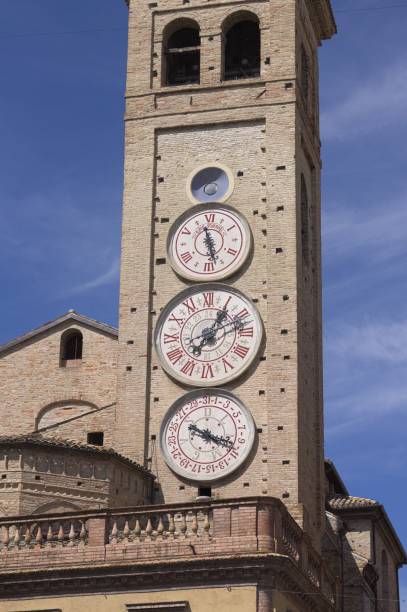 clock tower und bell tower in tolentino (italien, europa) - italy bell tower built structure building exterior stock-fotos und bilder